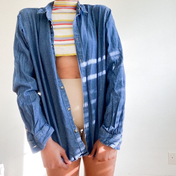 DARK BLUE DENIM BUTTON UP - Picture 3 of 3